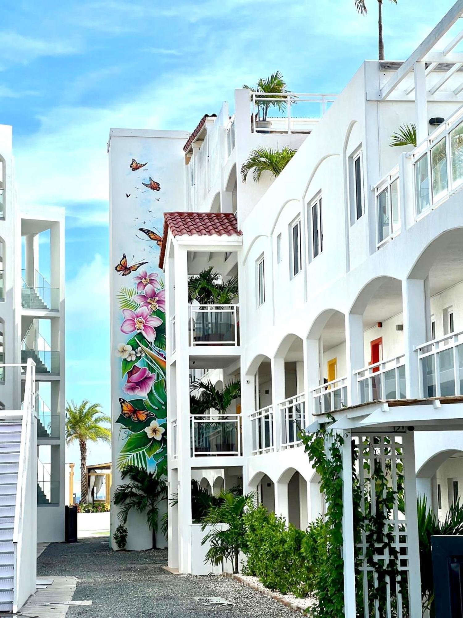 Maho Beach House - Petite Studio - Beach Access Exteriör bild
